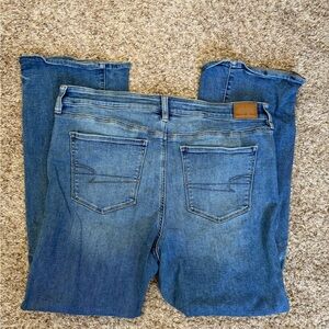 EUC American Eagle Ne(x)t Level Stretch Hi-Rise Skinny Kick Jeans